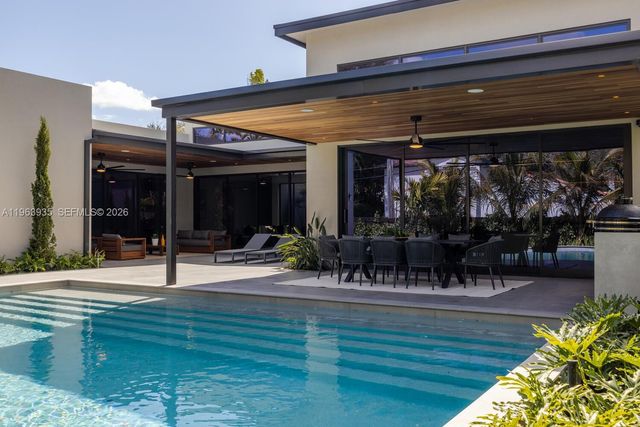 549 NE 95th St, Miami Shores, FL 33138