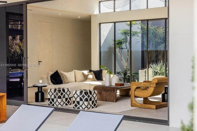 549 NE 95th St, Miami Shores, FL 33138