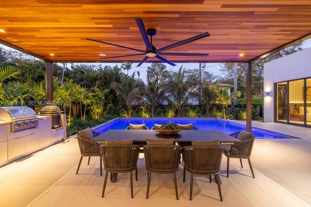 549 NE 95th St, Miami Shores, FL 33138