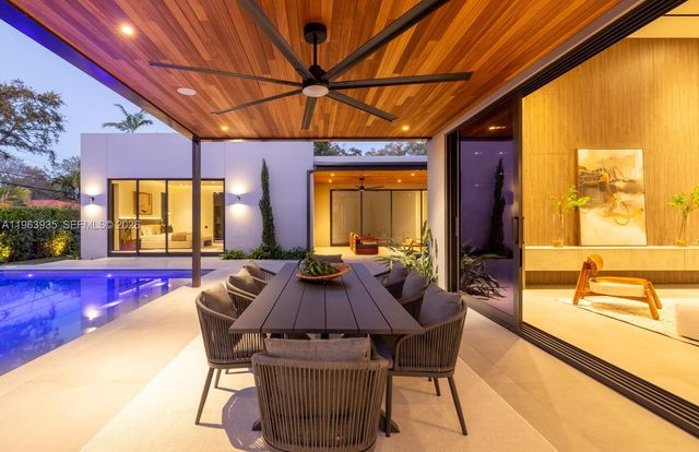 549 NE 95th St, Miami Shores, FL 33138