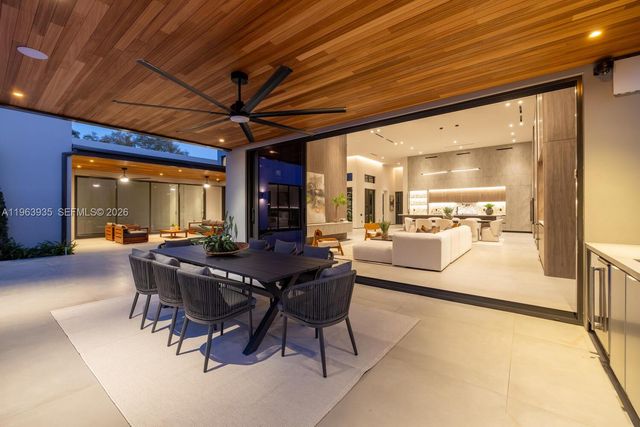 549 NE 95th St, Miami Shores, FL 33138