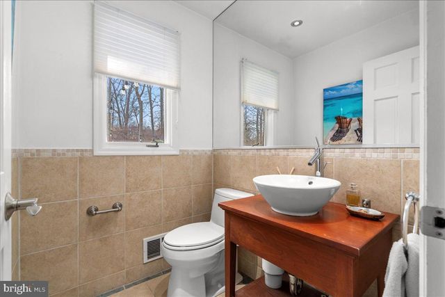 186 LAMBERT DR, Princeton, NJ 08540