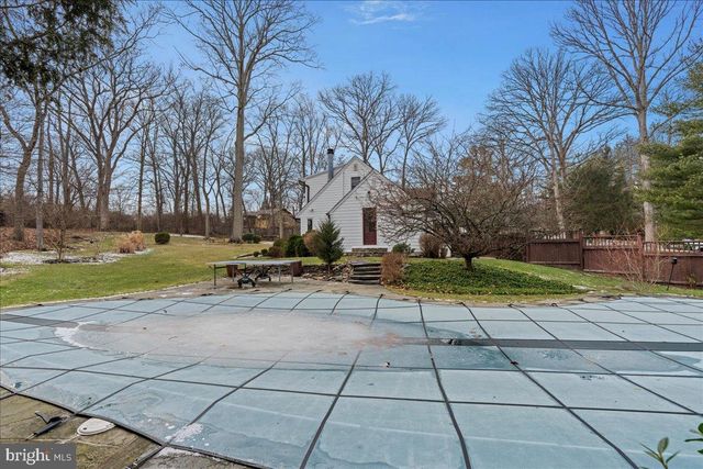 186 LAMBERT DR, Princeton, NJ 08540