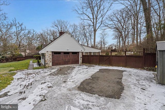 186 LAMBERT DR, Princeton, NJ 08540