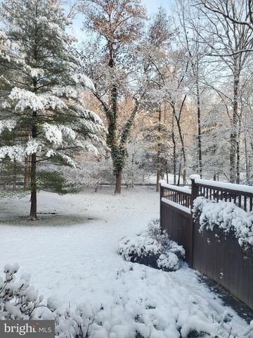 186 LAMBERT DR, Princeton, NJ 08540