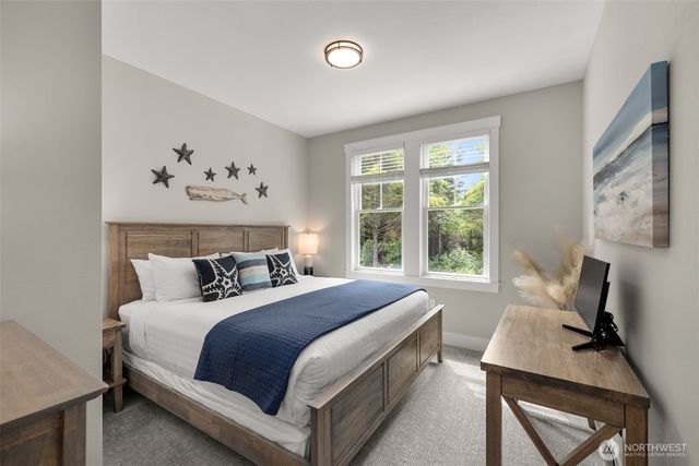 37 Elk Creek Loop, Pacific Beach, WA 98571