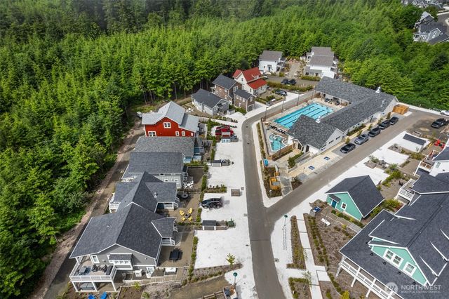 37 Elk Creek Loop, Pacific Beach, WA 98571