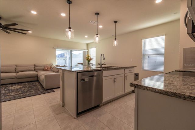 2039 CANOPY TERRACE BOULEVARD, Deland, FL 32724