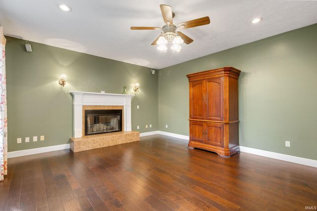 1967 N Rustic Court, Laporte, IN 46350