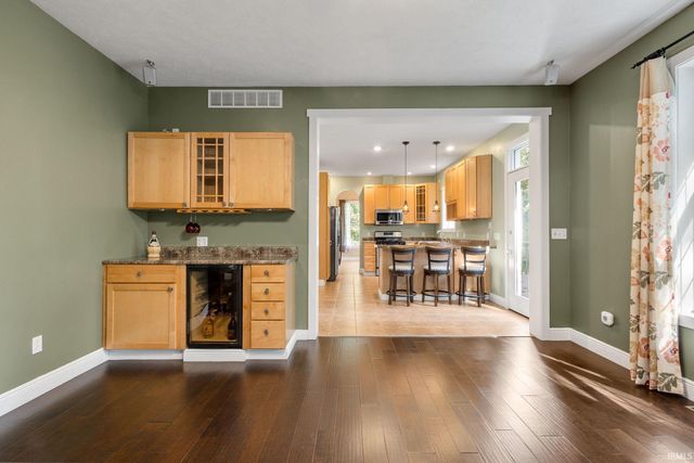 1967 N Rustic Court, Laporte, IN 46350