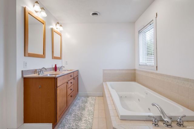 1967 N Rustic Court, Laporte, IN 46350