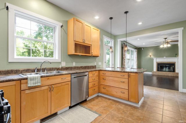 1967 N Rustic Court, Laporte, IN 46350
