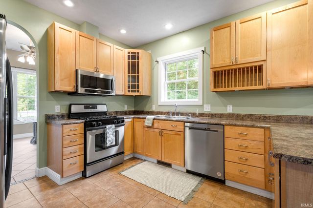 1967 N Rustic Court, Laporte, IN 46350