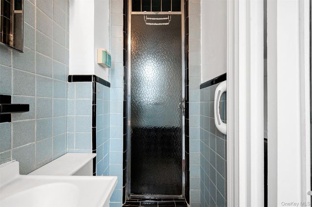 98-120 Queens Boulevard 5D, Rego Park, NY 11374