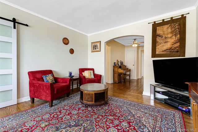 98-120 Queens Boulevard 5D, Rego Park, NY 11374