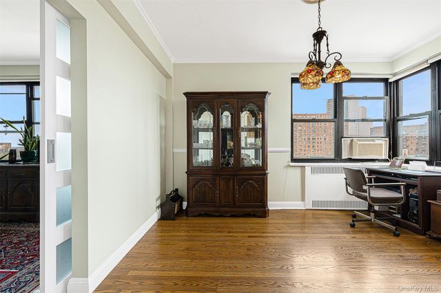 98-120 Queens Boulevard 5D, Rego Park, NY 11374