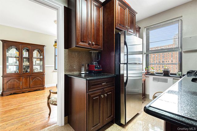 98-120 Queens Boulevard 5D, Rego Park, NY 11374