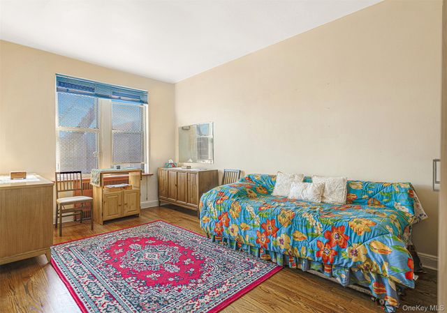 98-120 Queens Boulevard 5D, Rego Park, NY 11374