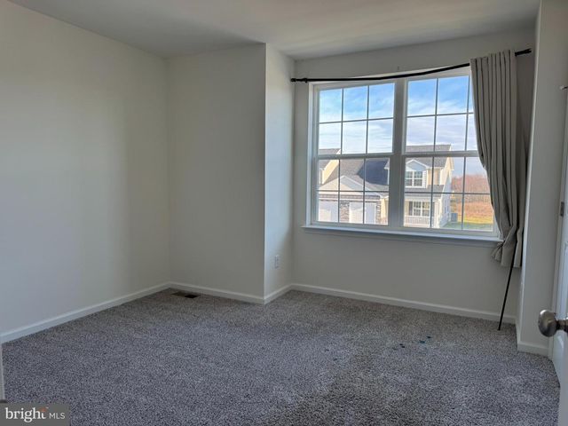 267 DOYLESTOWN RD, Smyrna, DE 19977