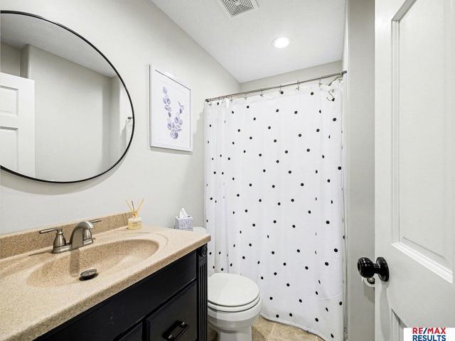 8603 Pine Court, Plattsmouth, NE 68048