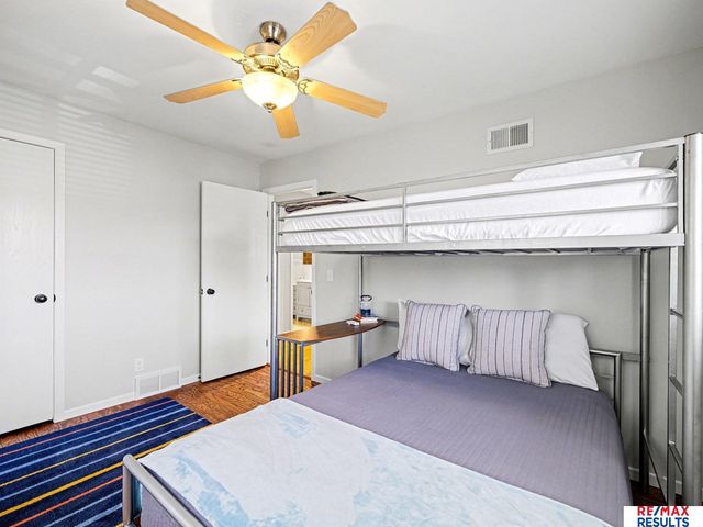 8603 Pine Court, Plattsmouth, NE 68048