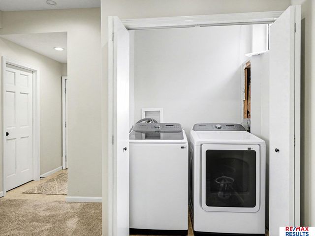 8603 Pine Court, Plattsmouth, NE 68048