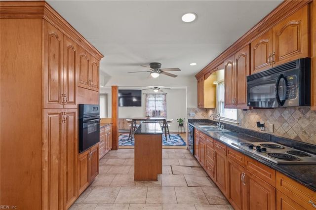1040 Mary Peake BLVD, Hampton, VA 23666