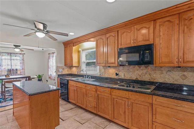 1040 Mary Peake BLVD, Hampton, VA 23666