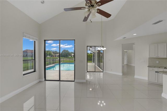22281 Tupelo Pl, Boca Raton, FL 33428