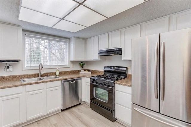 5618 Woodmont Boulevard, Peachtree Corners, GA 30092