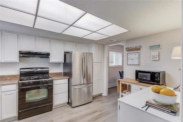 5618 Woodmont Boulevard, Peachtree Corners, GA 30092