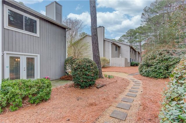 5618 Woodmont Boulevard, Peachtree Corners, GA 30092