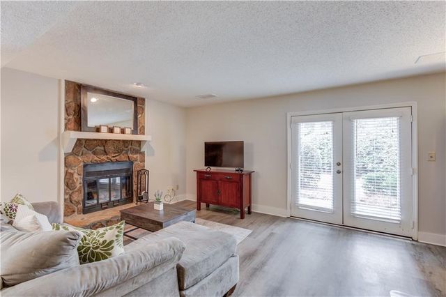 5618 Woodmont Boulevard, Peachtree Corners, GA 30092