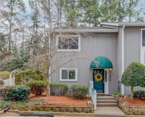 5618 Woodmont Boulevard, Peachtree Corners, GA 30092