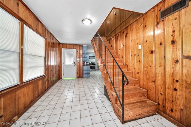 7 Bon Air Street, Van Buren, AR 72956