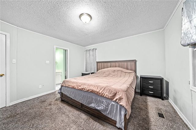 7 Bon Air Street, Van Buren, AR 72956