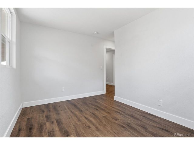 81 Bowie Ct, Denver, CO 80221