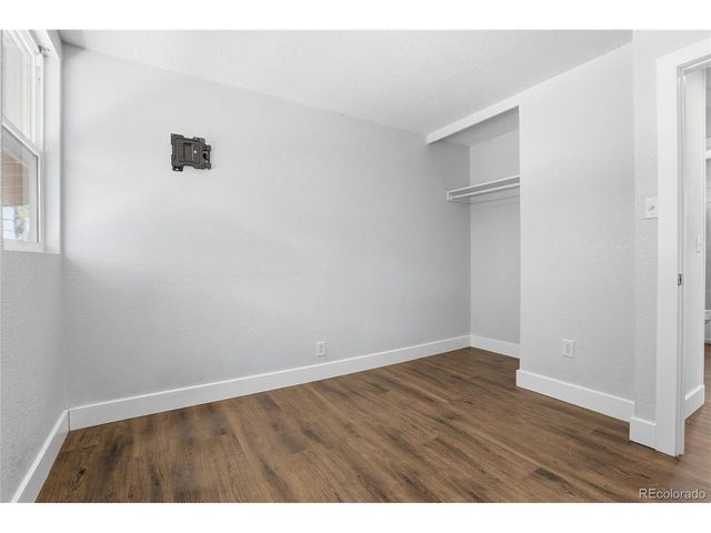 81 Bowie Ct, Denver, CO 80221