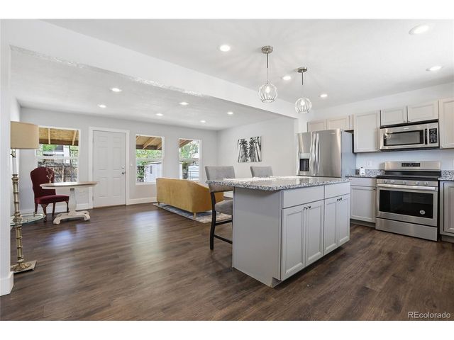 81 Bowie Ct, Denver, CO 80221