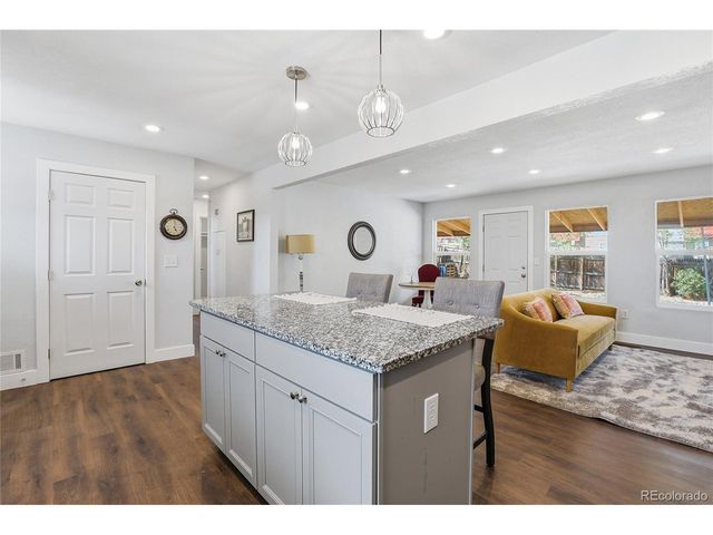 81 Bowie Ct, Denver, CO 80221