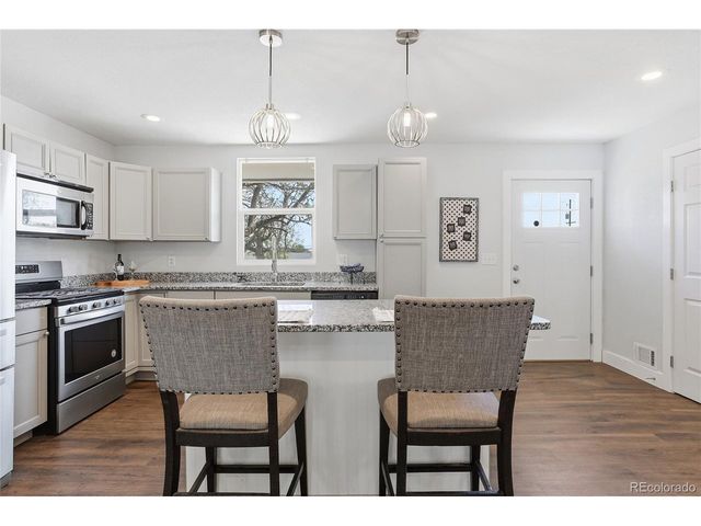 81 Bowie Ct, Denver, CO 80221