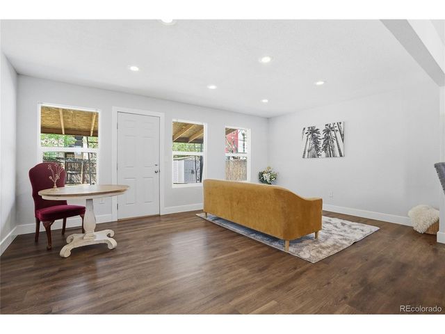 81 Bowie Ct, Denver, CO 80221