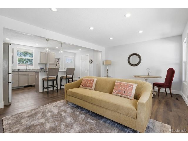 81 Bowie Ct, Denver, CO 80221