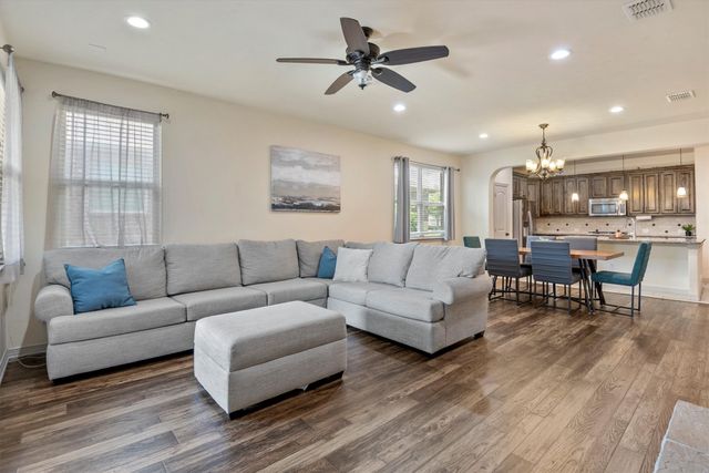 9257 Water Oak Drive, Arlington, TX 76002