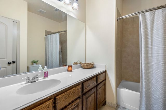 9257 Water Oak Drive, Arlington, TX 76002