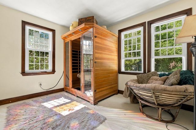 15 Homestead Rd, Middleboro, MA 02346