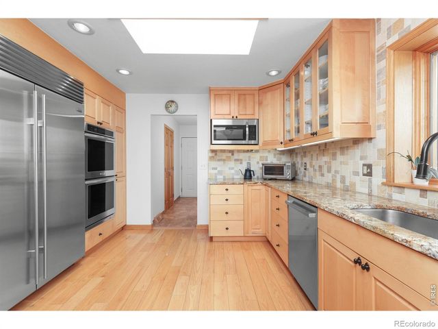 294 Wedge Rock Drive, Lyons, CO 80540
