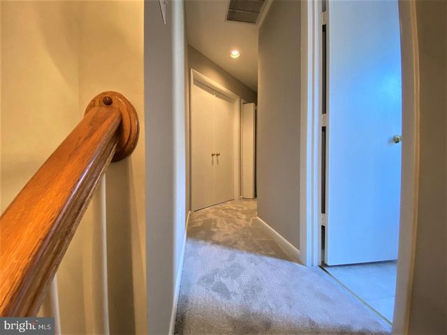 44190 MOSSY BROOK SQ, Ashburn, VA 20147