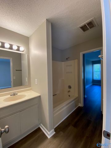 9017 Mahogany Row A, Huntsville, AL 35802