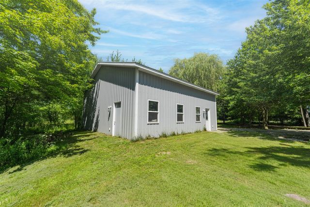1658 66th Street, Fennville, MI 49408